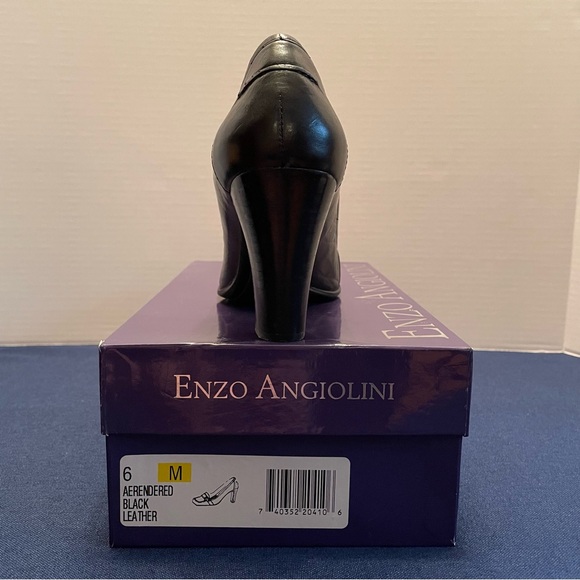 Enzo Angiolini black leather high heeled pump. Size 6. - Picture 5 of 10